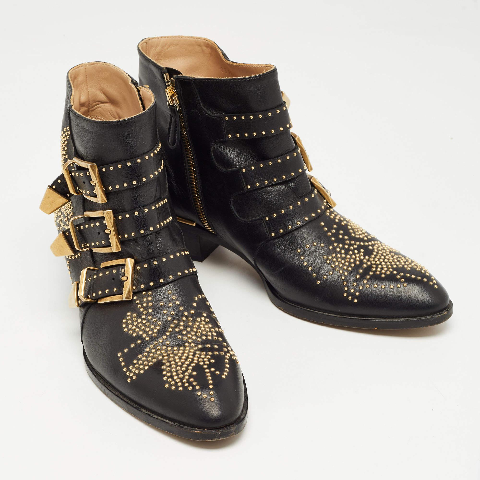 Chloe Black Leather Susanna Ankle Boots Size 39.5 In Good Condition In Dubai, Al Qouz 2