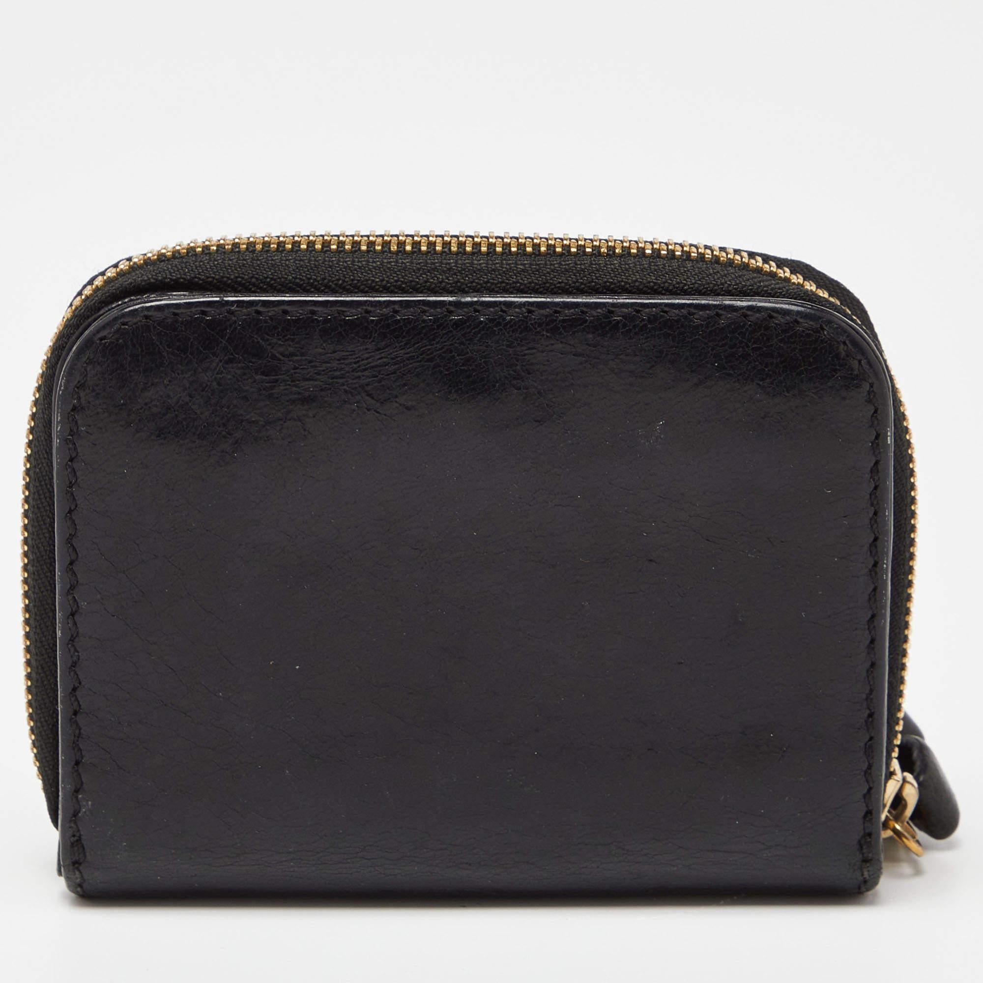 Chloe Black Leather Zip Compact Wallet For Sale 1