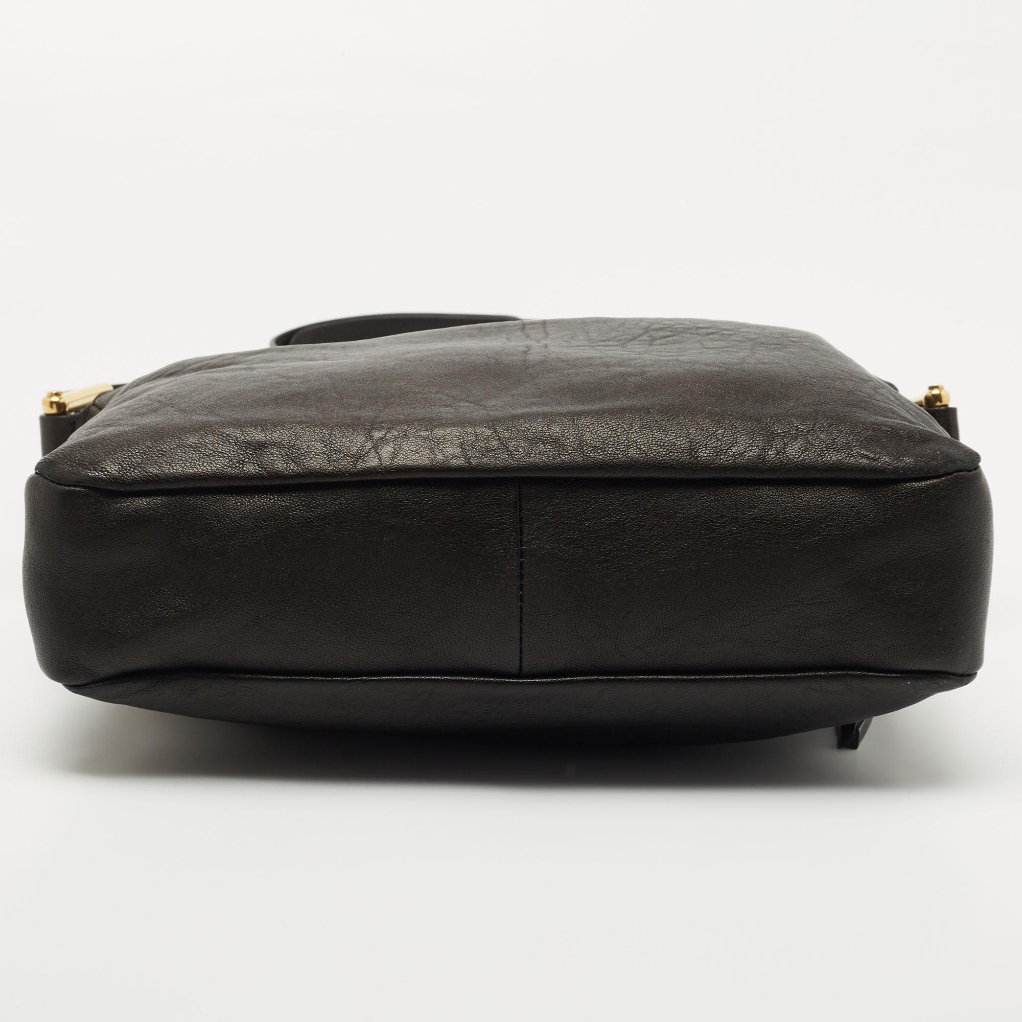 Chloe Black Leather Zip Messenger Bag For Sale 1