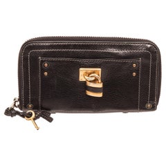 Chloe Black Leather Zip Wellet with gold-tone hardware, leather trim, interior 
