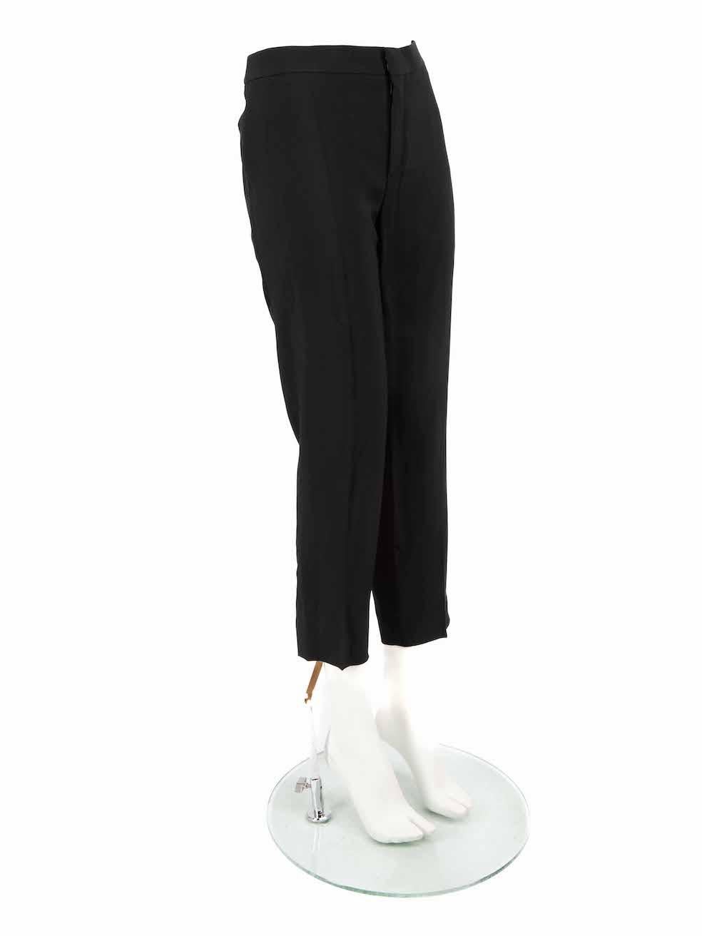 CONDITION is Very good. Minimal wear to trousers is evident. Minimal wear to the left leg with a pull to the weave above the cuff on this used Chloé designer resale item.
 
 
 
 Details
 
 
 Black
 
 Synthetic
 
 Trousers
 
 Cropped
 
 Mid rise
 
