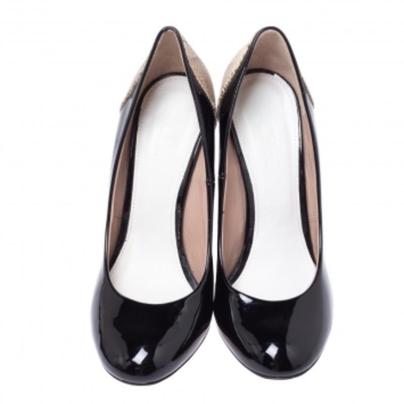 Brown Chloe Black Patent Leather and Lizard Embossed Leather Block Heel Pumps Size 36 For Sale