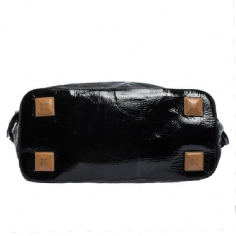 Chloe - Audra - Fourre-tout en cuir verni noir en vente 2