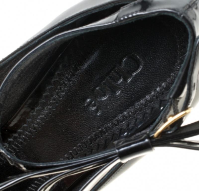 Chloe Black Patent Leather Bow Detail Ankle Strap Peep Toe Pumps Size 37 en Bueno estado para la venta en Dubai, Al Qouz 2