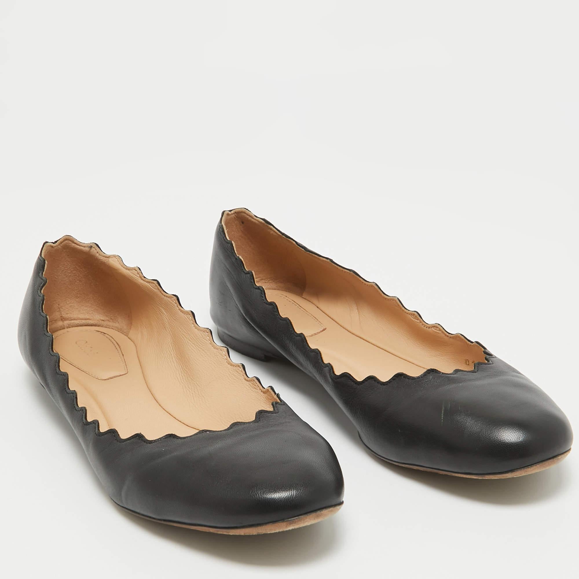 Women's Chloe Black Scalloped Leather Lauren Ballet Flats Size 39.5