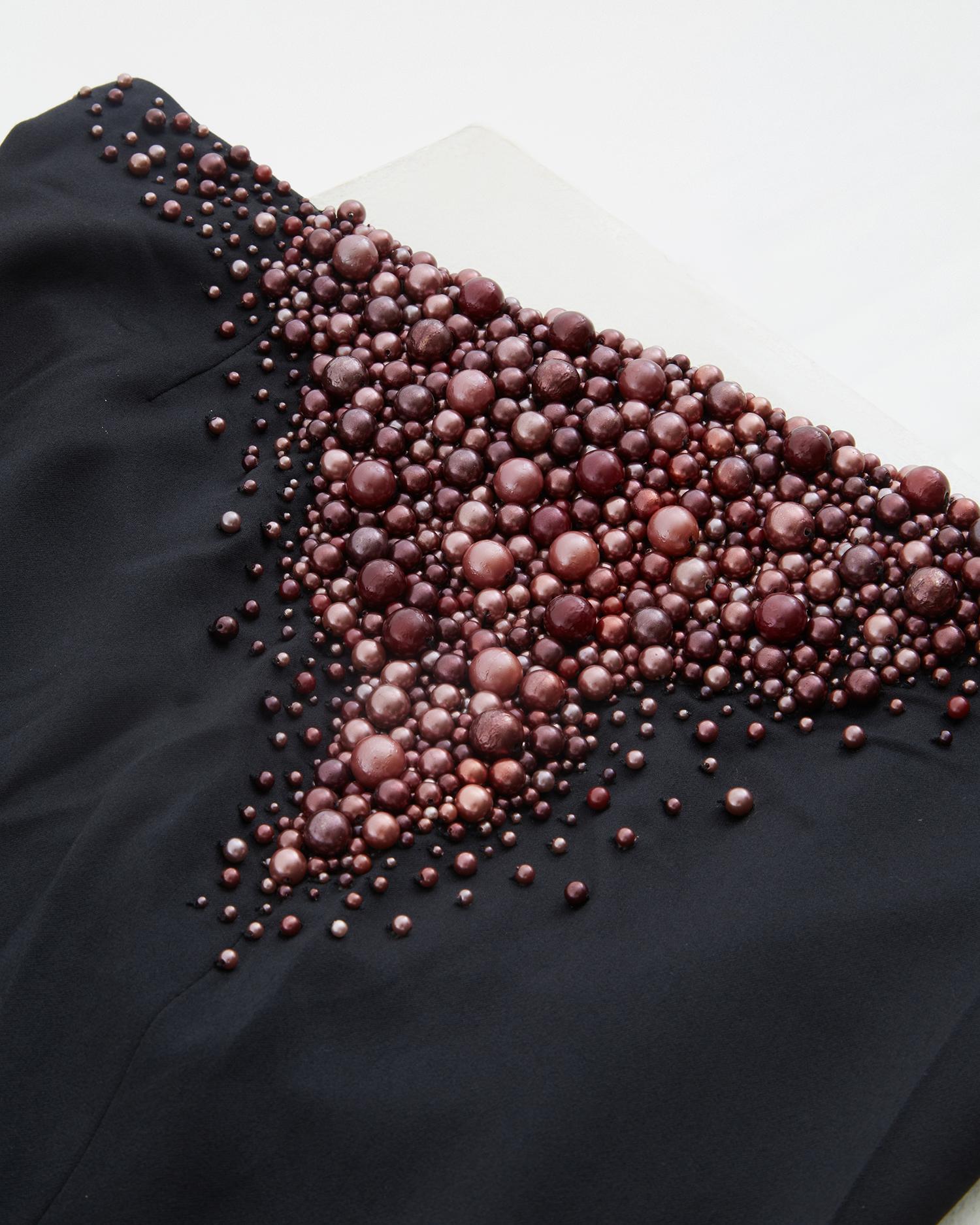 Chloè  black silk pants with purple pearl applique, fw 2001  For Sale 4