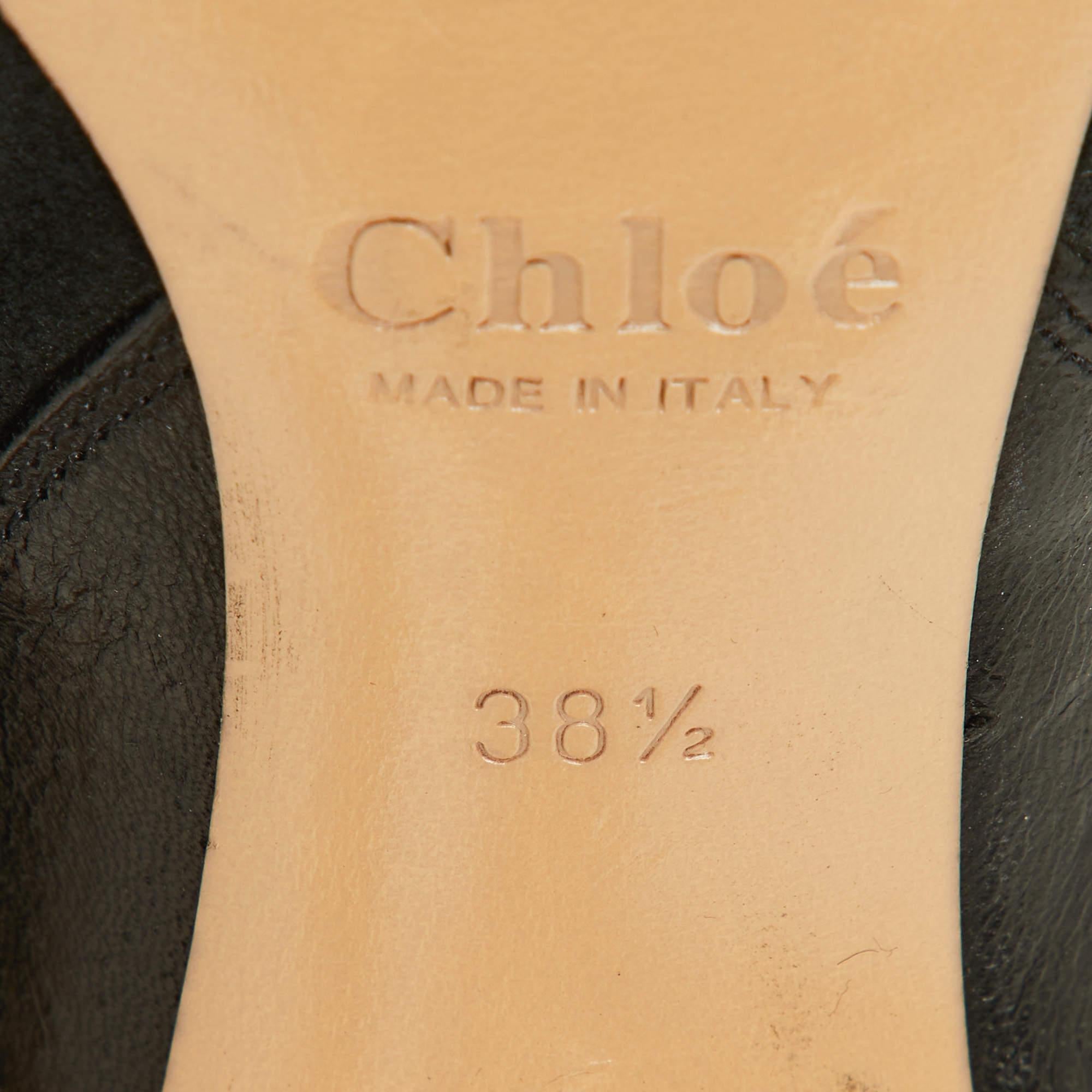 Chloe Schwarz Wildleder und Leder spitz zulaufende Zehe Stiefeletten Größe 38,5 im Angebot 4