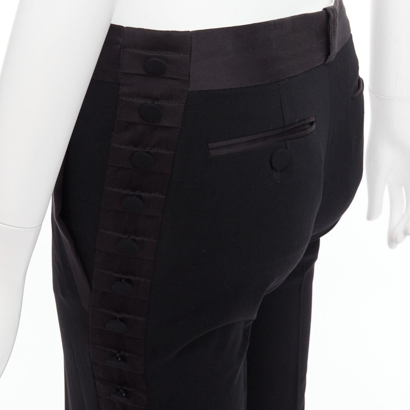 CHLOE pantaloni neri in tessuto misto lana e viscosa con pieghe e bottoni FR34 XS in vendita 2
