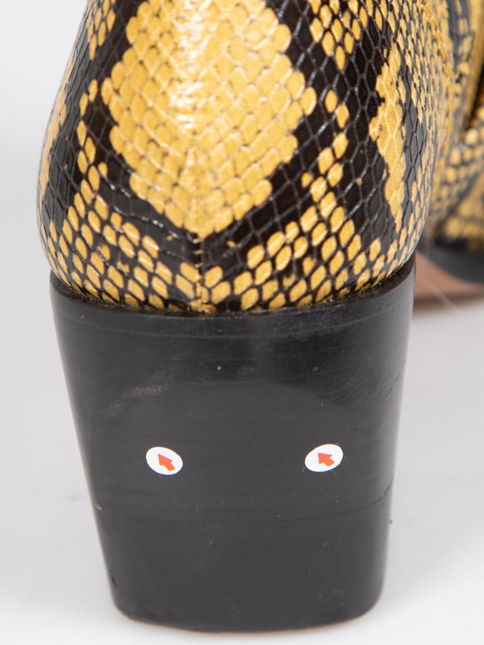 Chloé Black & Yellow Leather Rylee Snakeskin Print Boots Size IT 39.5 For Sale 1