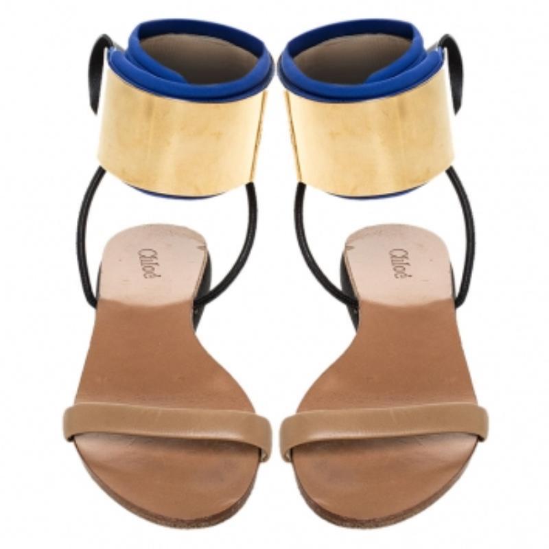 Beige Sandales plates Chloe bleu/beige en cuir et nylon, taille 38 en vente