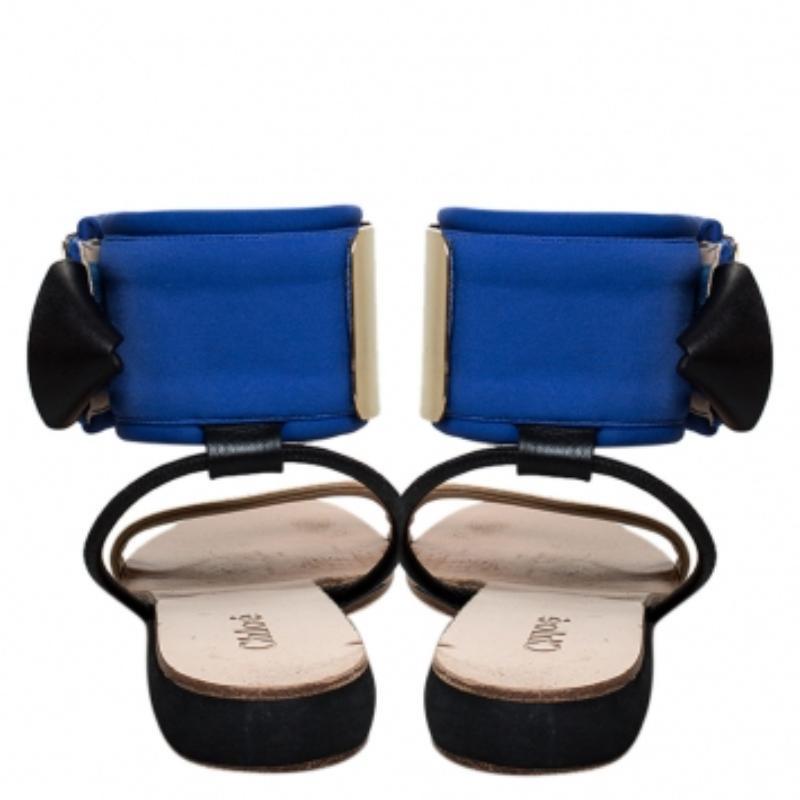 Sandales plates Chloe bleu/beige en cuir et nylon, taille 38 en vente 1