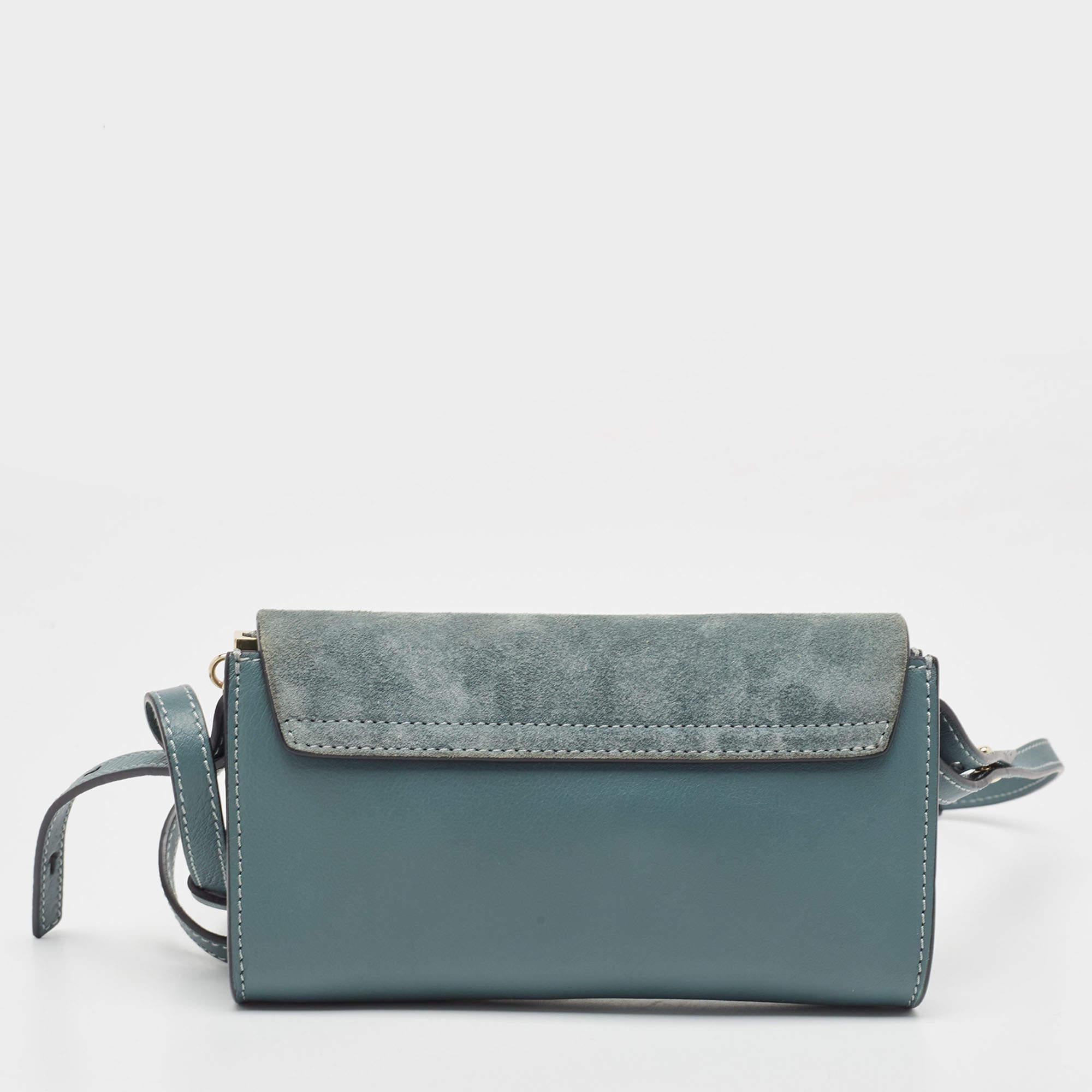 Express your personal style with this high-end crossbody bag. Crafted from quality materials, it has been added with fine details and is finished perfectly. It features a well-sized interior.

Includes: Original Dustbag

