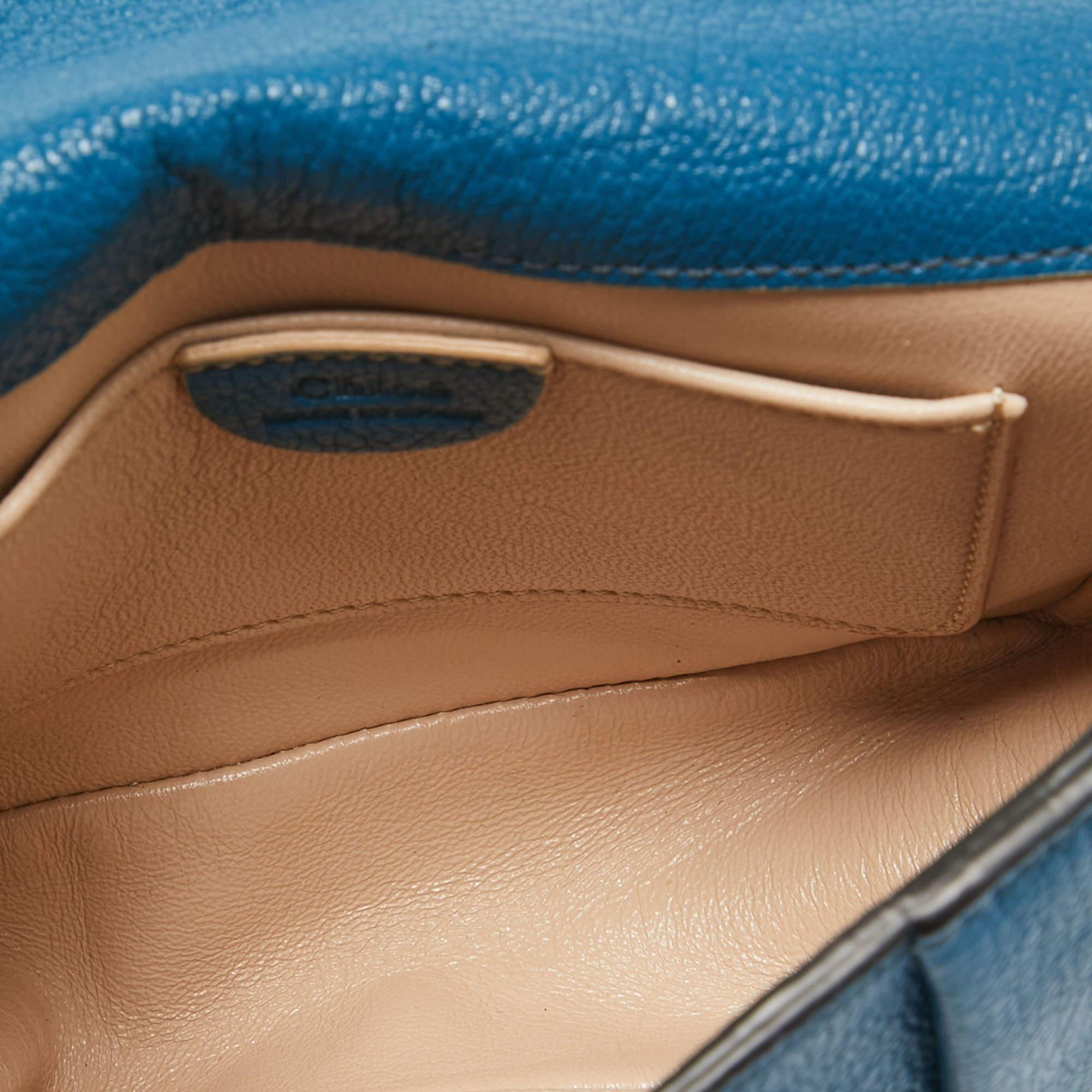 Mini bolso cruzado Elsie de piel azul de Chloe 3
