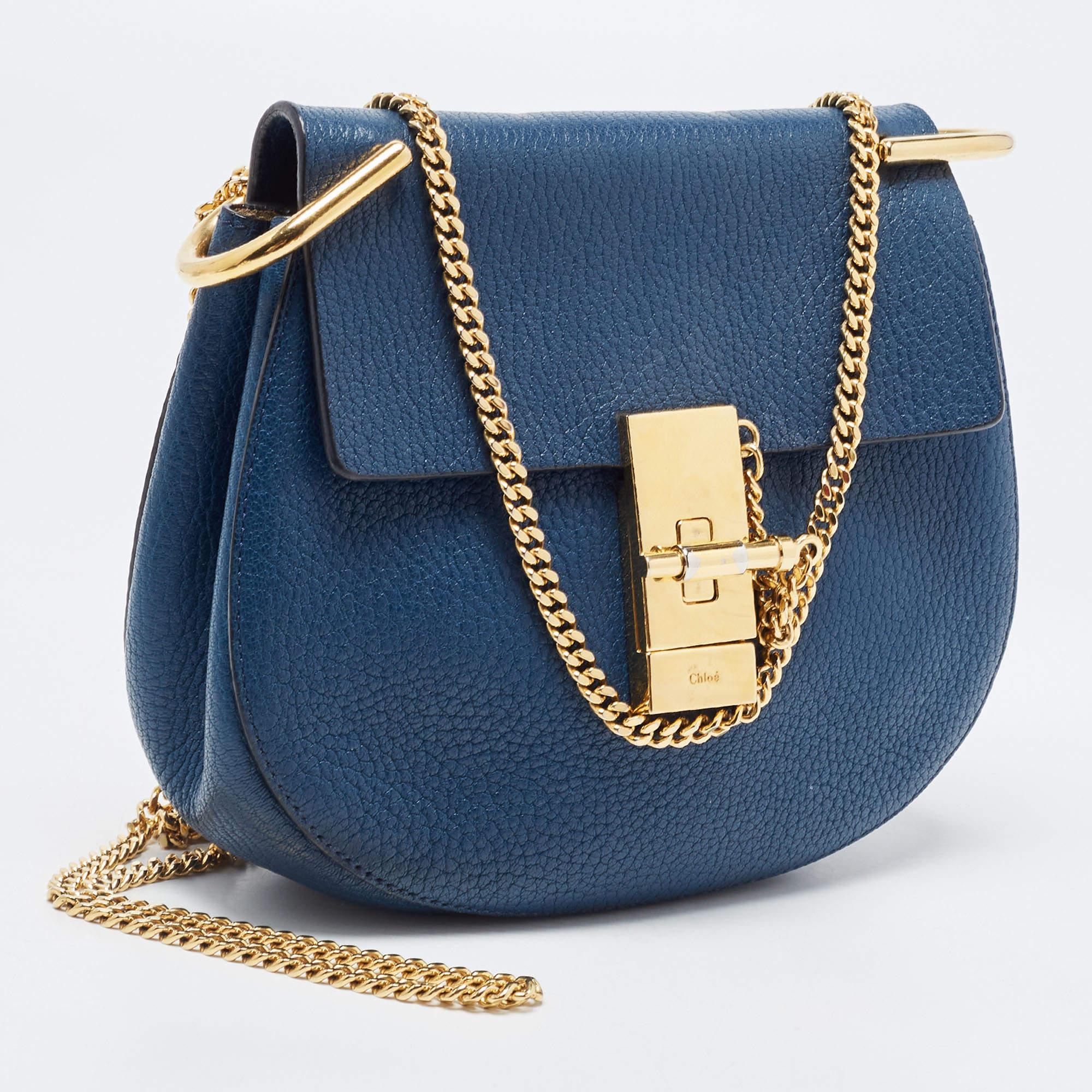 Chloe Blue Leather Small Drew Chain Crossbody Bag In Good Condition In Dubai, Al Qouz 2