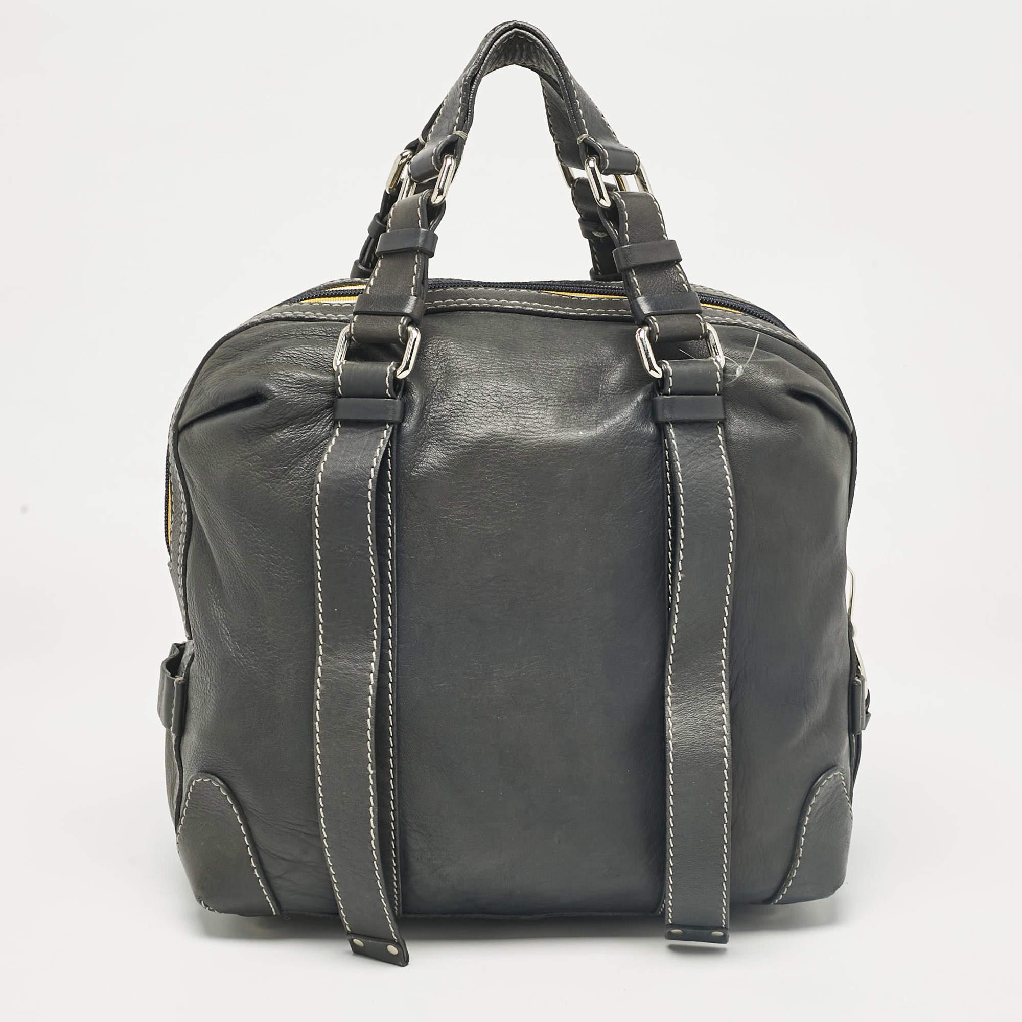 Chloe Blue Leather Zip Dome Satchel In Good Condition For Sale In Dubai, Al Qouz 2