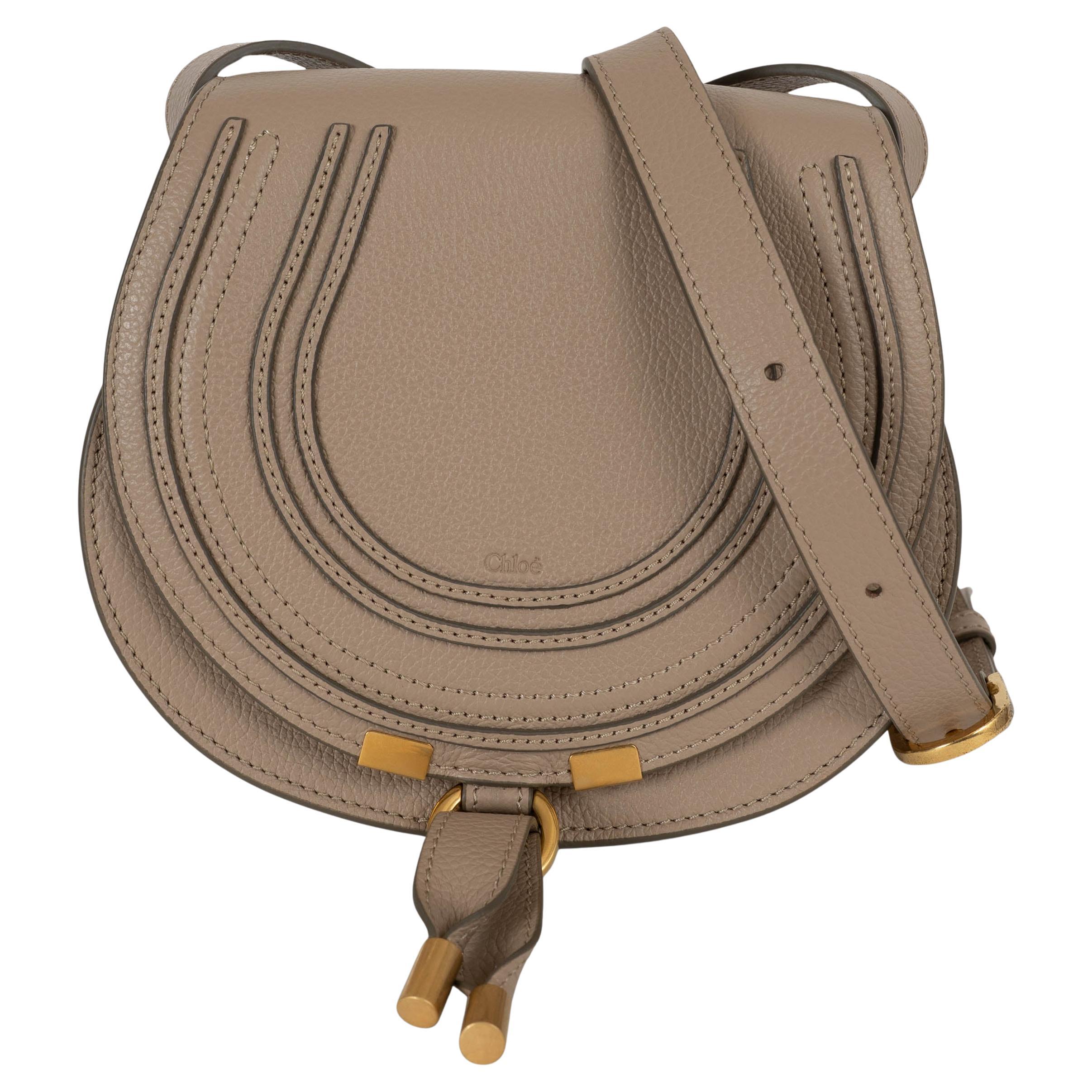 CHLOE Borsa a tracolla MARCIE SMALL in pelle marrone tortora in vendita