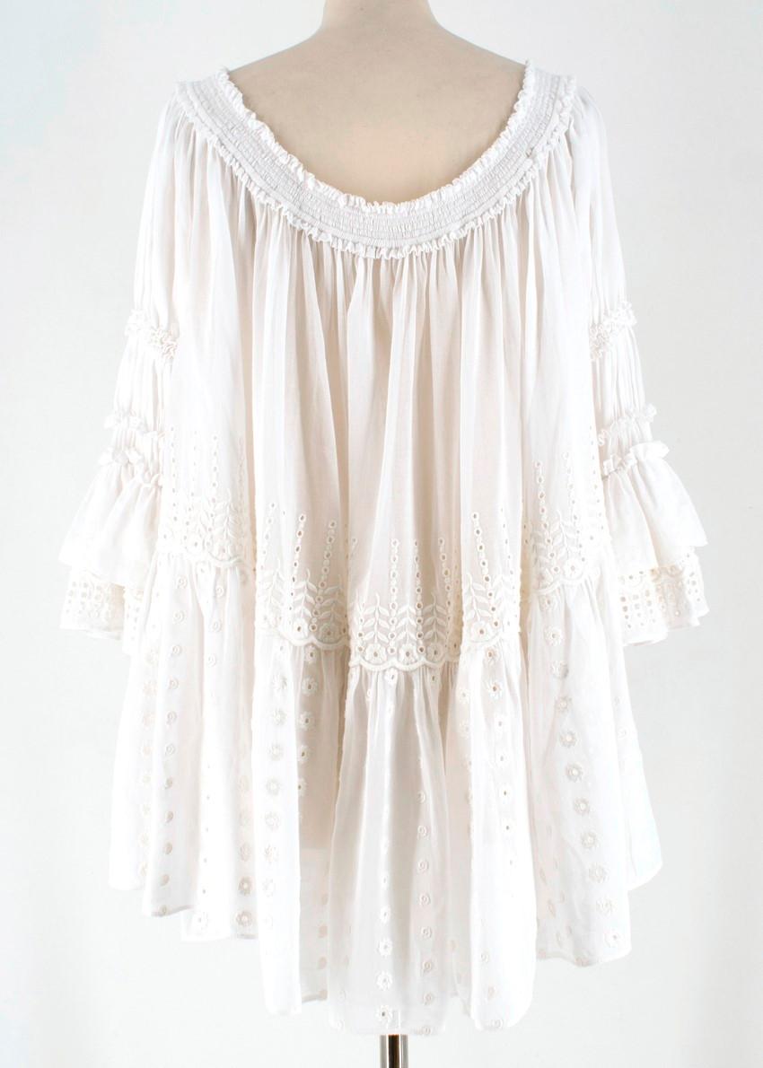 Chloé Broderie Anglaise Bardot Blouse SIZE 34 In Excellent Condition In London, GB