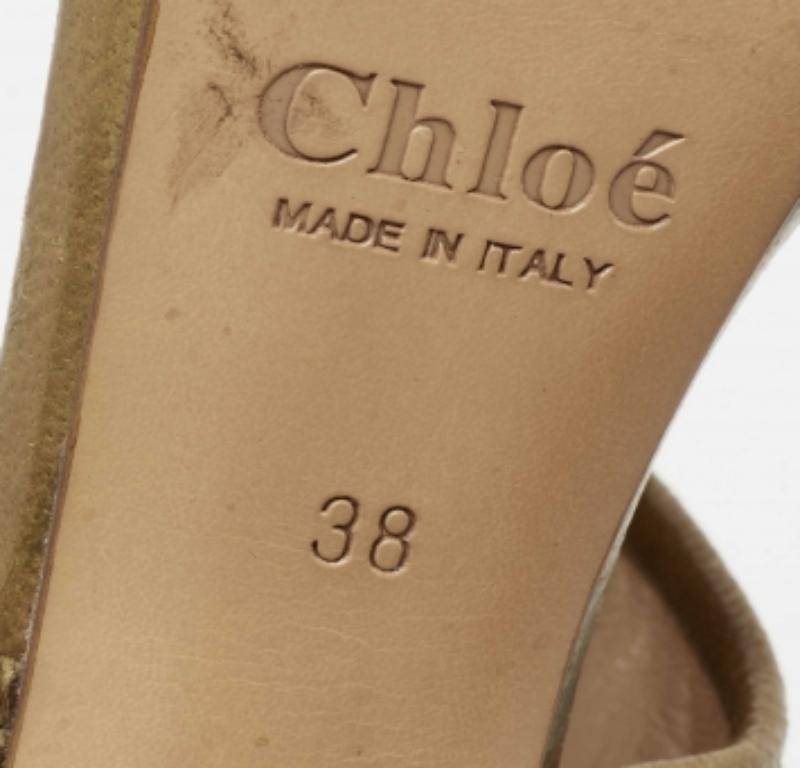 Chloe Brown Canvas and Leather Trim Ankle Sandals Size 38 (Sandales à cheville en toile et cuir) en vente 3