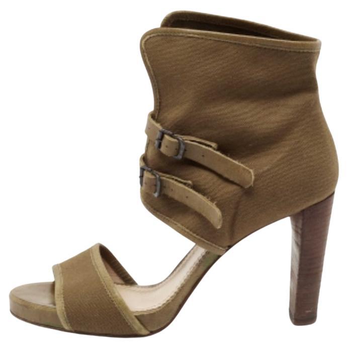 Chloe Brown Canvas and Leather Trim Ankle Sandals Size 38 (Sandales à cheville en toile et cuir)