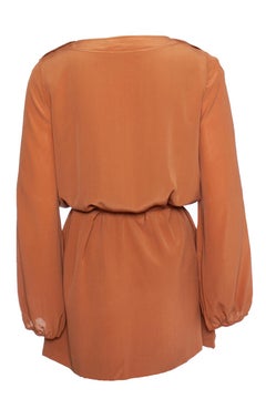 Chloe, brown dress with waist belt
