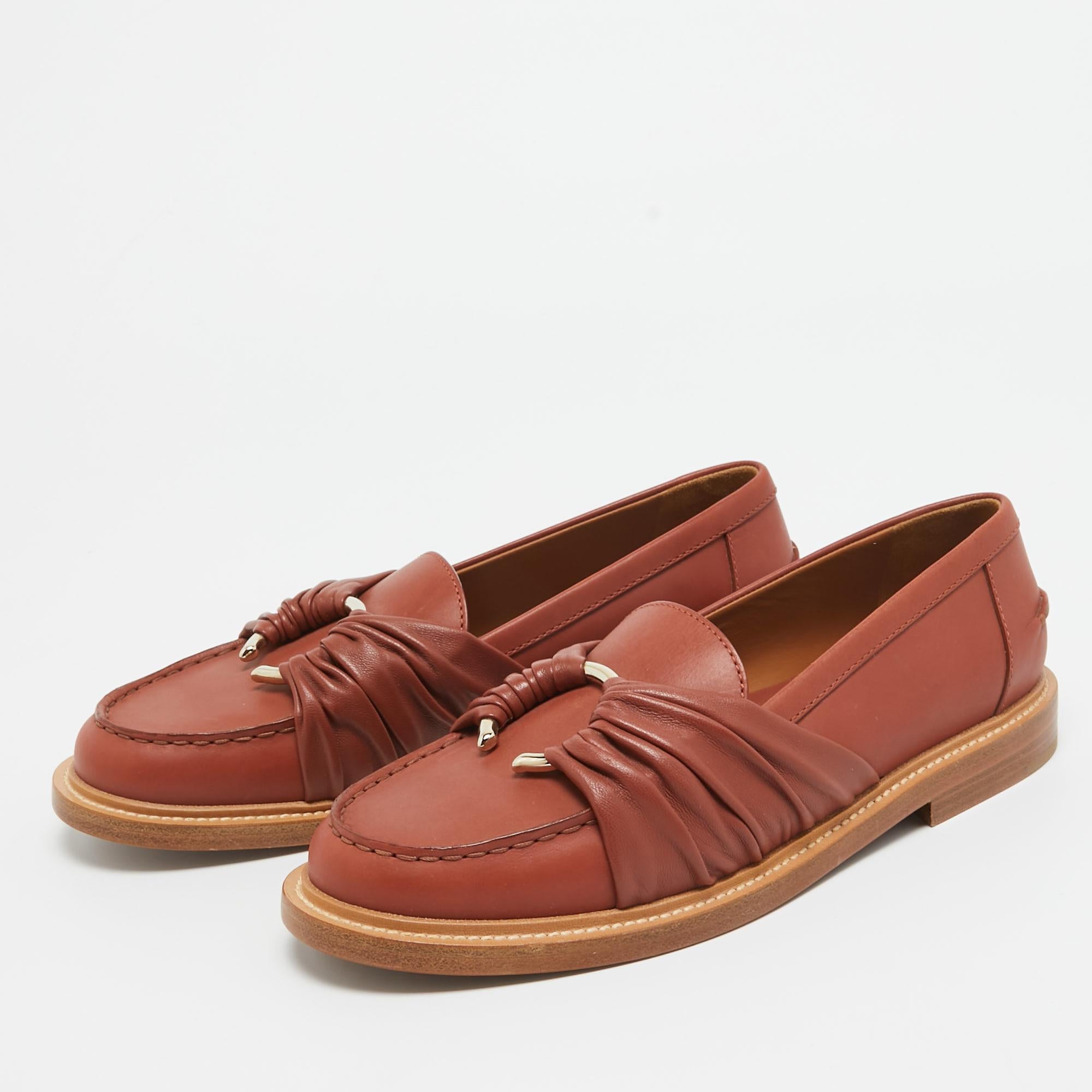 Chloe Brown Leather C Logo Loafers Size 38 2