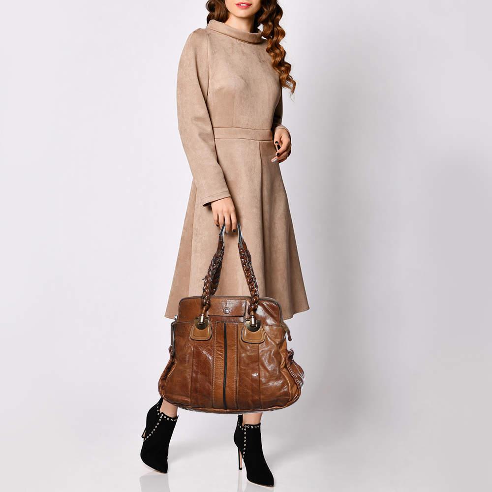 Chloe Brown Leather Heloise Large Satchel In Fair Condition For Sale In Dubai, Al Qouz 2