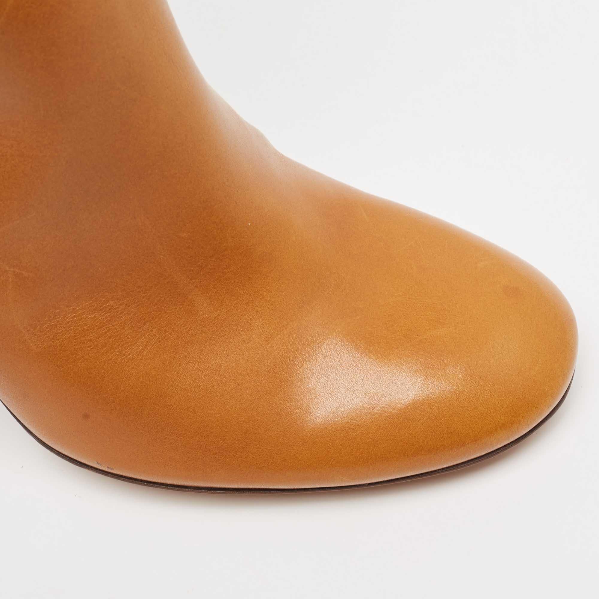 Women's Chloe Brown Leather Knee Length Boots Size 41 For Sale