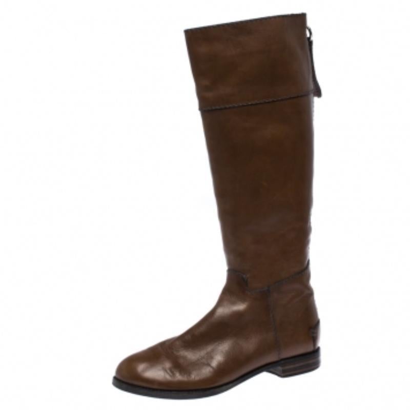 Donna Chloe - Stivali piatti al ginocchio in pelle marrone taglia 42 in vendita