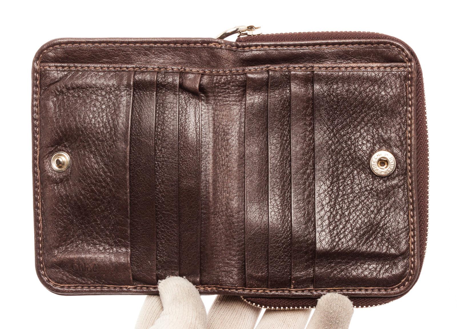 Paddington Brieftasche aus braunem Leder mit goldfarbenem Besteck und Lederbesatz Damen