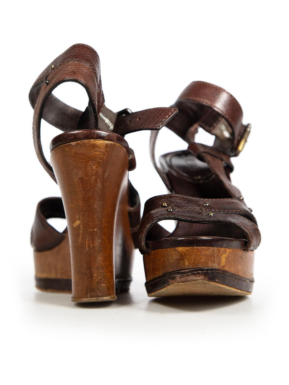 Chloé Brown Leder Nieten-Keilsandalen Größe IT 39 (Braun)