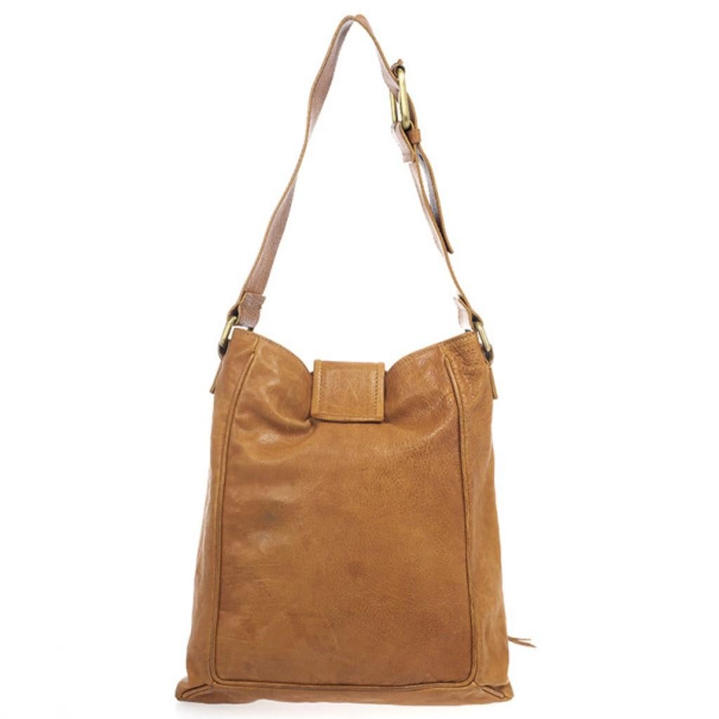 Add an edgy finish when you sling on this hobo by Chloe. It's made from soft brown leather and comes with a flap lock closure and an adjustable shoulder strap. The exterior has a studded zip around pocket on the front with a zipper pull and a flat