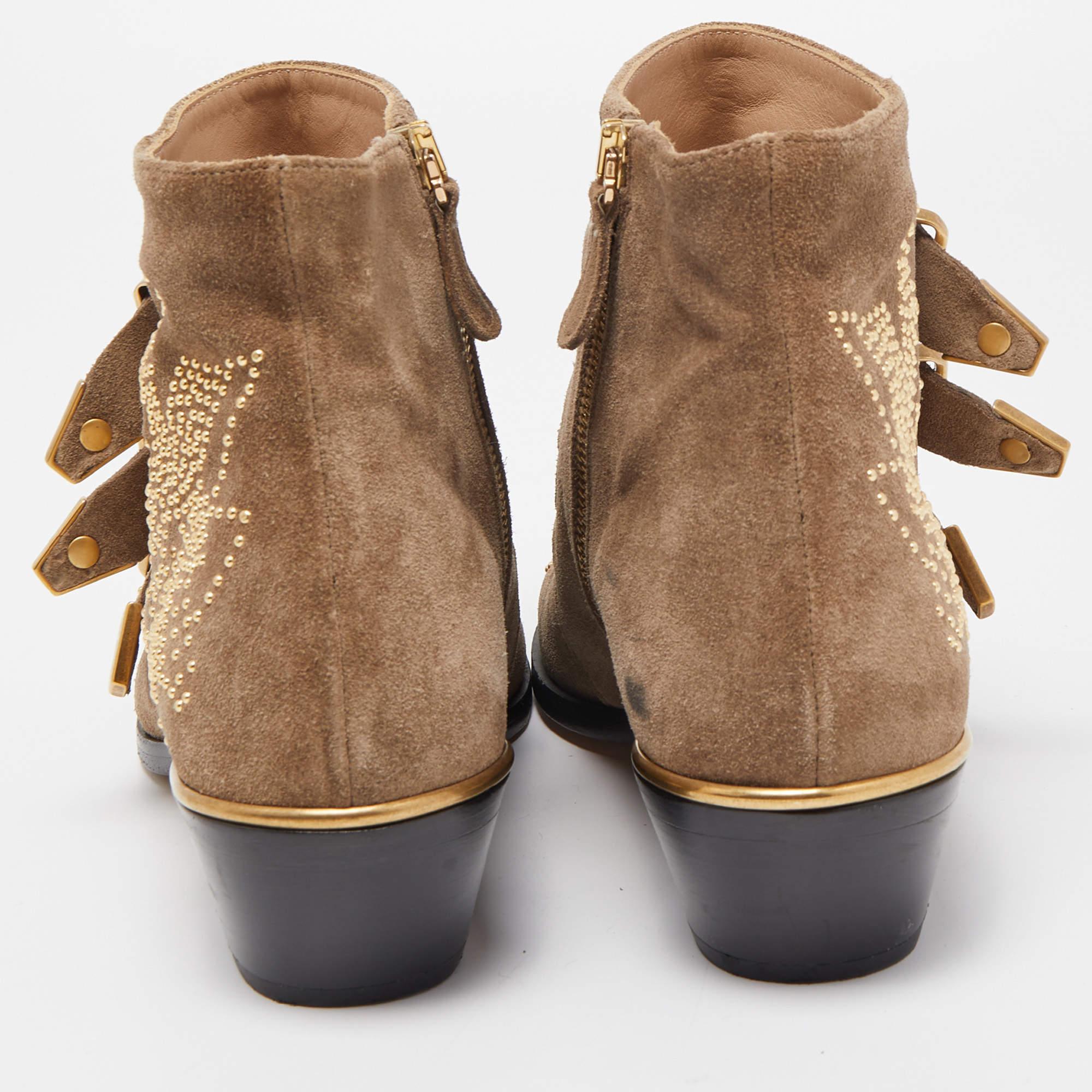 Chloe Brown Studded Suede Susanna Ankle Boots Size 38.5 In Good Condition In Dubai, Al Qouz 2