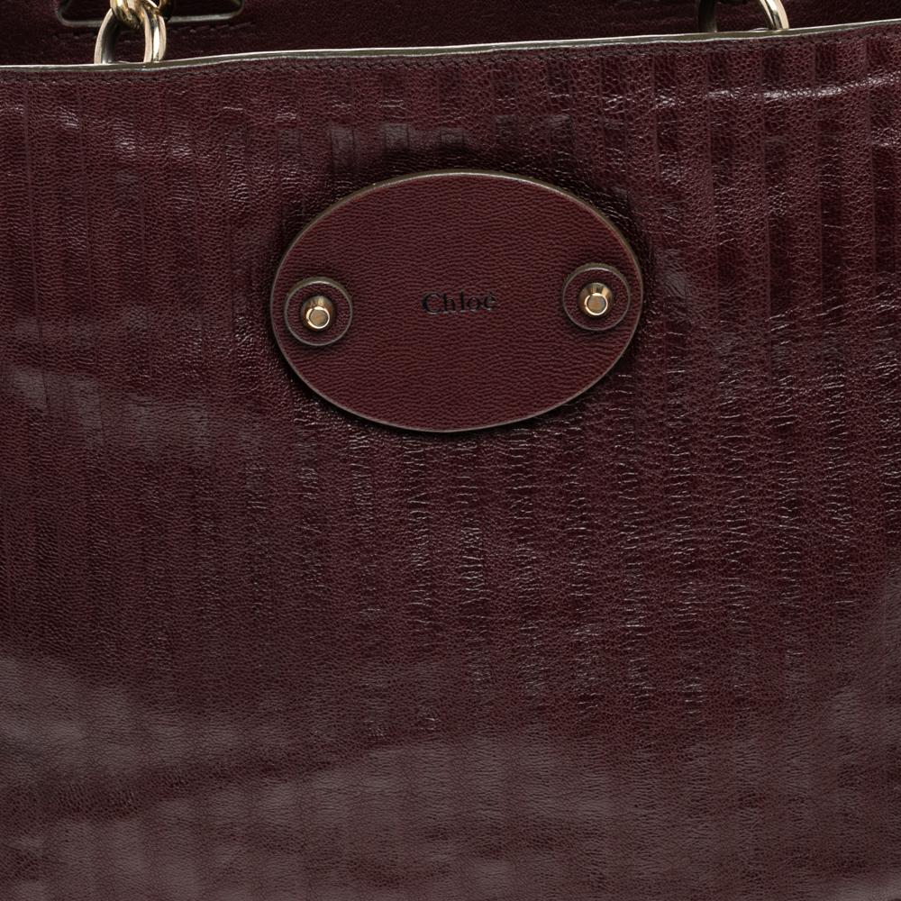 Chloé - Fourre-tout en cuir bordeaux avec chaîne en vente 4