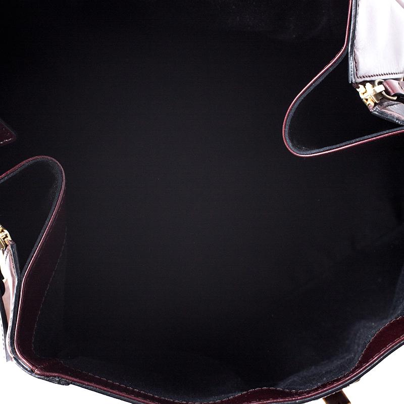 Chloe Burgundy Leather Top Handle Bag In Excellent Condition In Dubai, Al Qouz 2