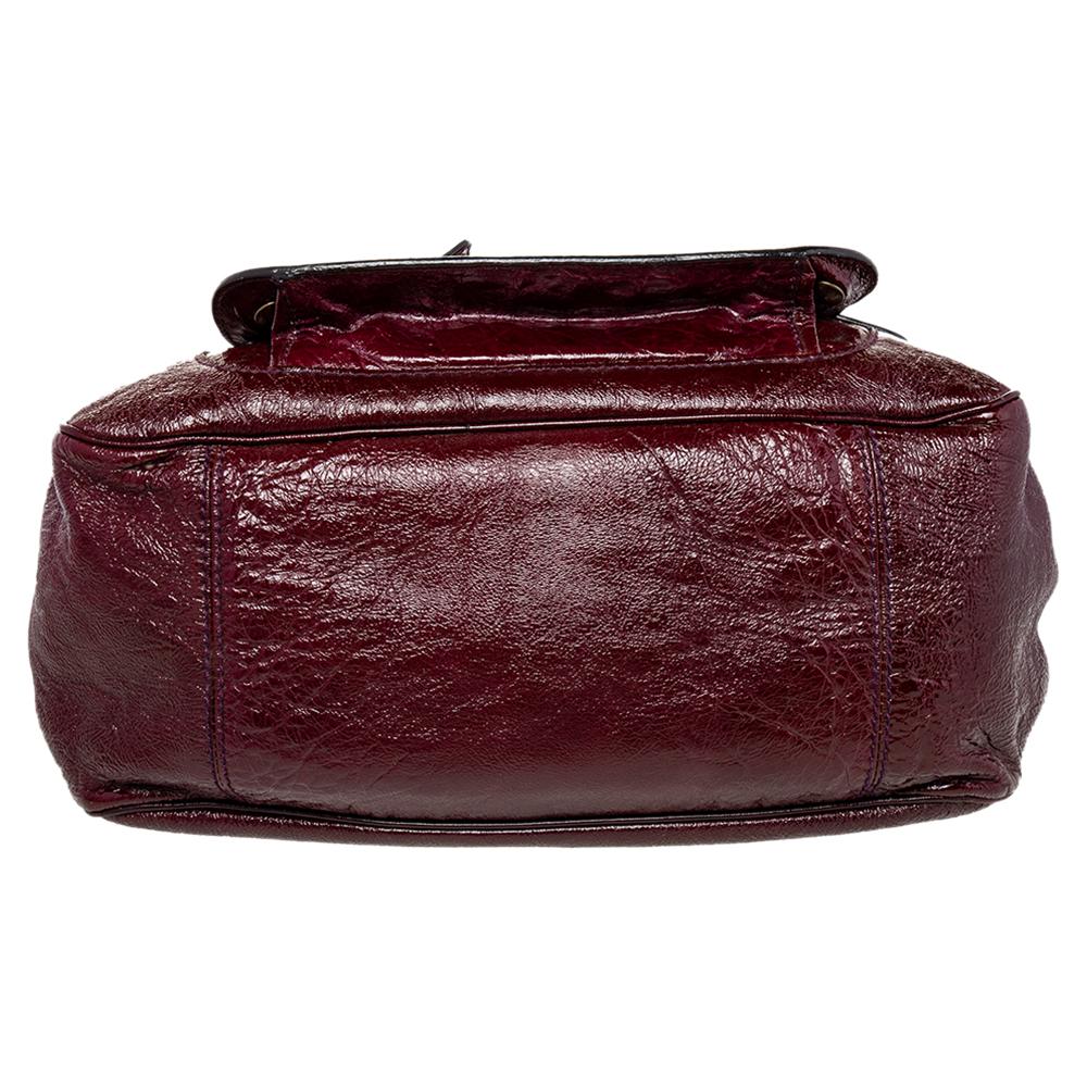 Donna Chloe, borsa in pelle verniciata borgogna con tasca frontale