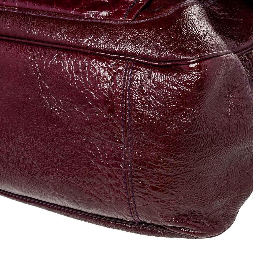 Chloe Burgundy Patent Leather Front Pocket Satchel In Fair Condition For Sale In Dubai, Al Qouz 2