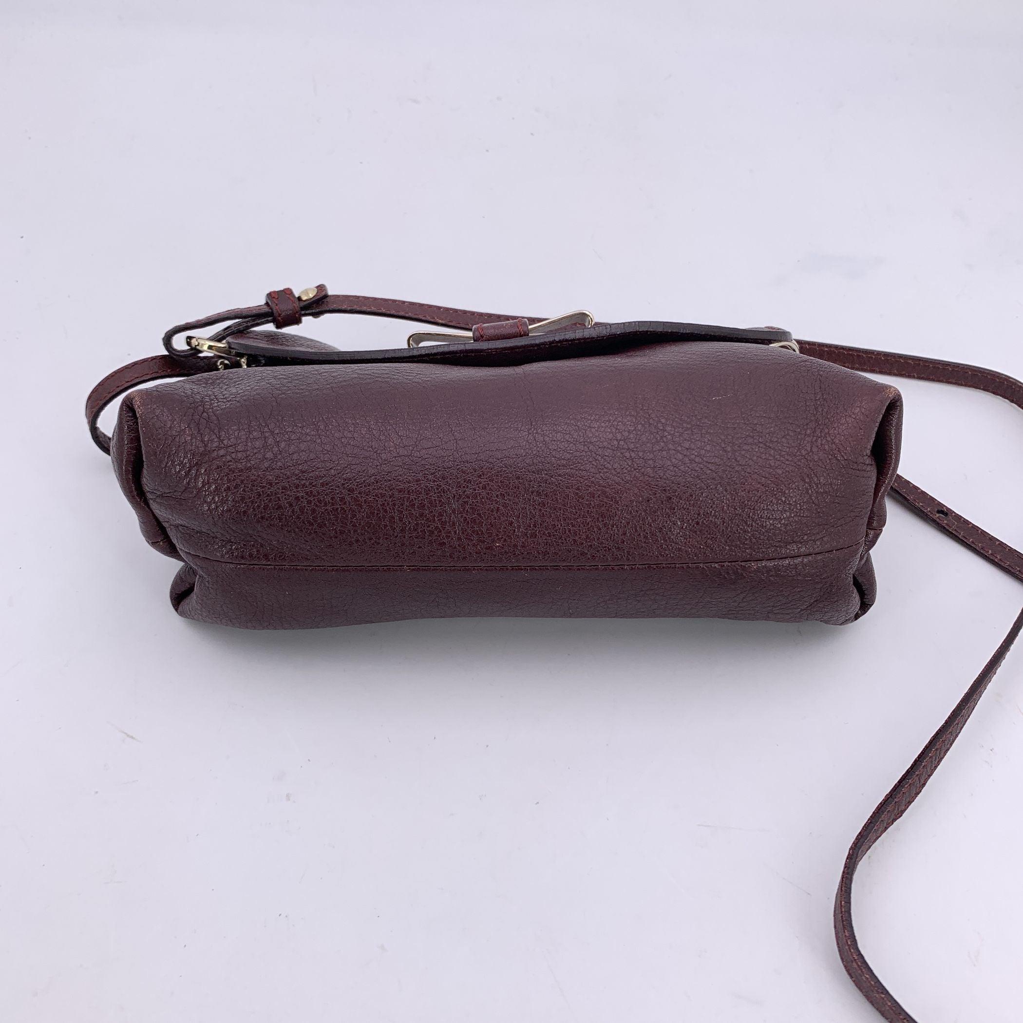 Chloe Burgundy lila Leder 2 Weg Lily Crossbody Tasche Handtasche im Angebot 4