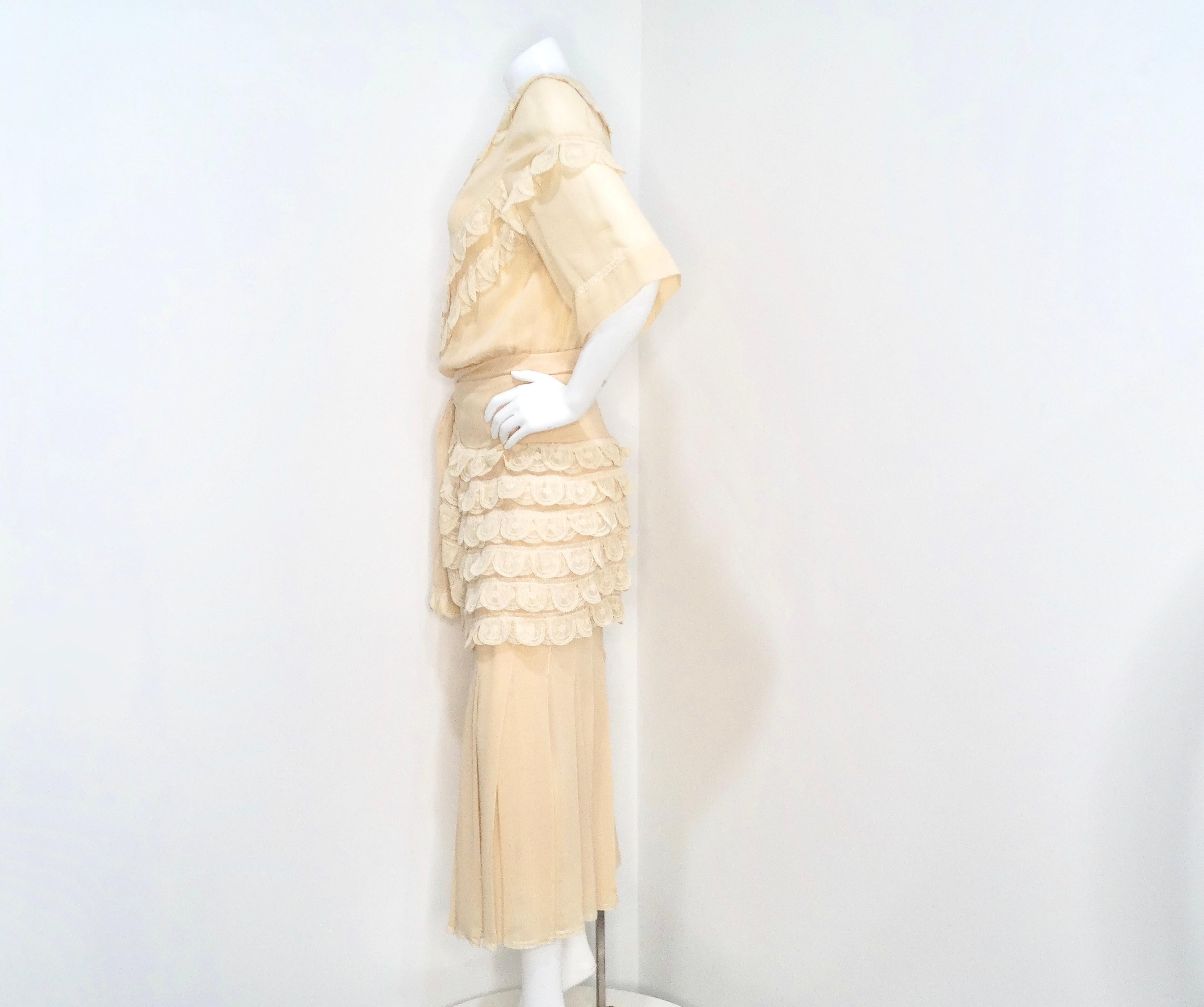 Chloe by Karl Lagerfeld Circa 1970s Cream Blush Tiered Lace & Pleated Dress In Fair Condition For Sale In Scottsdale, AZ