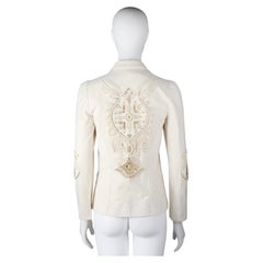 CHLOÉ BY PHOEBE PHILO: Blazer con pedrería en color marfil, primavera/verano 2002 — Colección de debut
