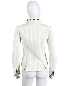 Chloé par Phoebe Philo, printemps-été 2004 : veste blanche en coton cloutée