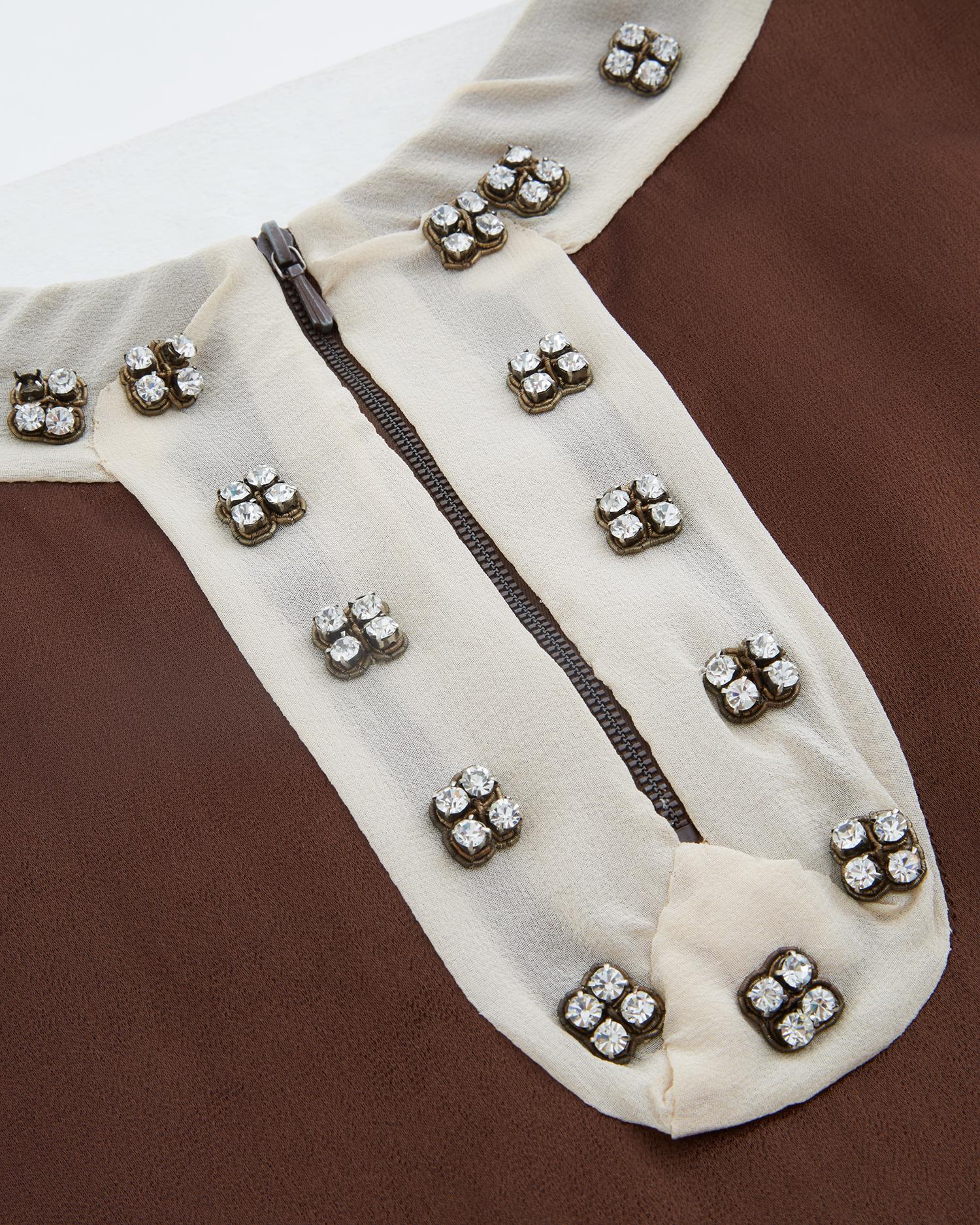 Chloé by Phoebe Philo S/S 2006 Brown Silk Embellished Top For Sale 2