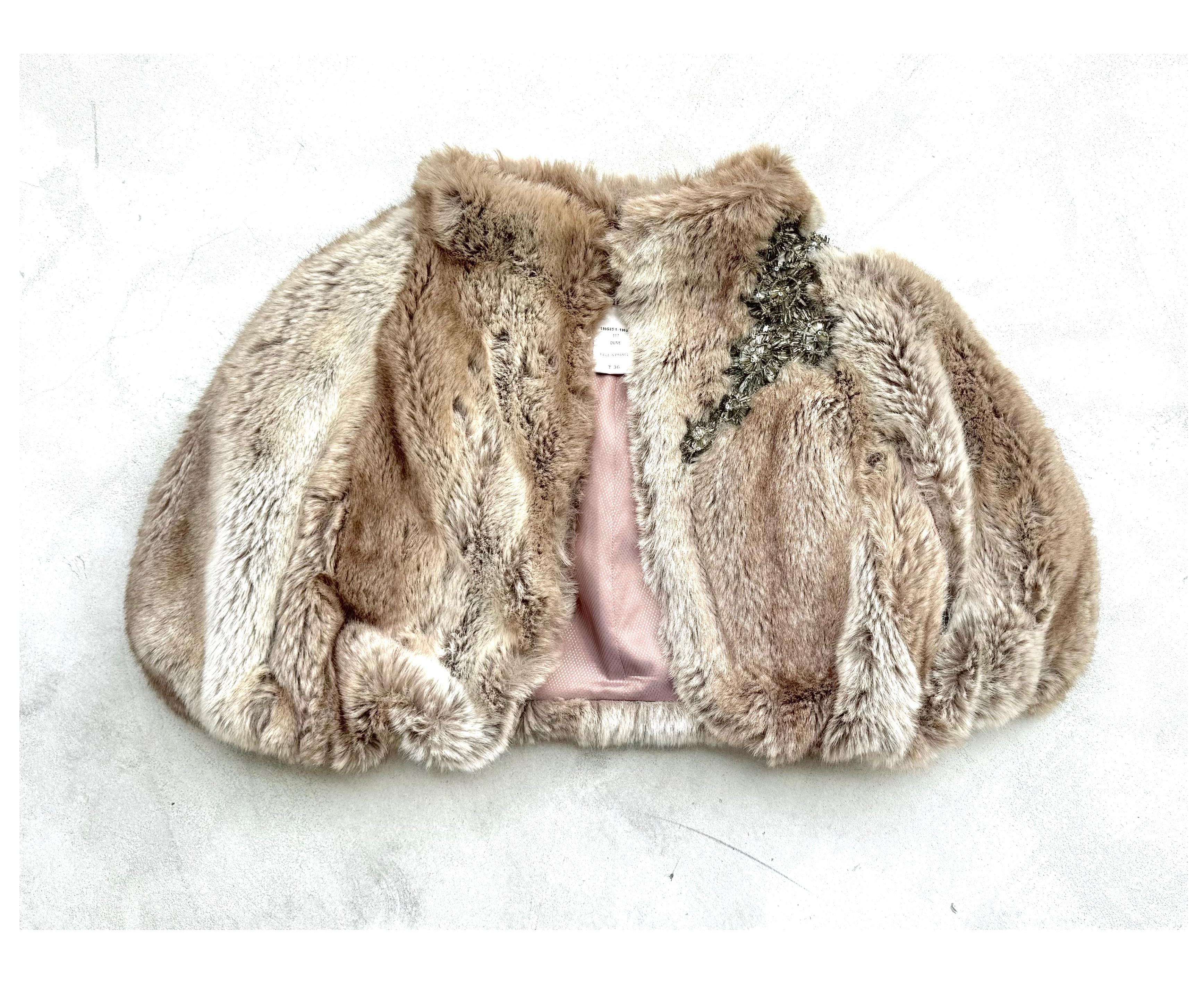 Cappello in pelliccia sintetica impreziosito Chloé by Stella McCartney Autunno Inverno 2001 in vendita 2