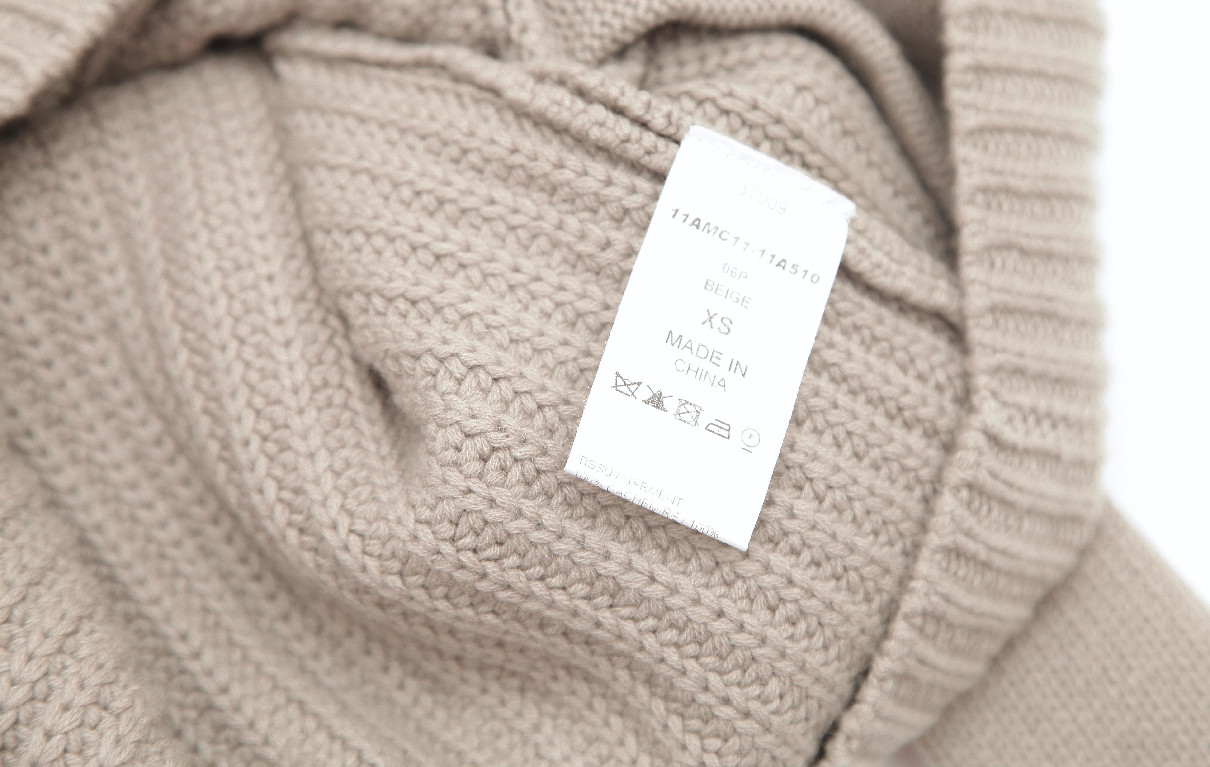 CHLOE Cardigan Sweater Long Sleeve Beige Knit Buttons Pockets Sz XS 2011 $895 For Sale 5