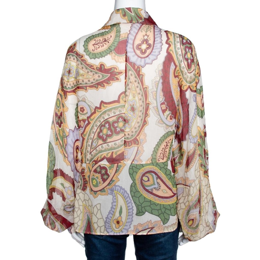Feminine and elegant, this beautiful shirt by Chloe will make you feel like the best version of yourself. Crafted from silk, it comes in a lovely hue of cream. It carries a paisley print throughout and is styled with long sleeves, button closure,