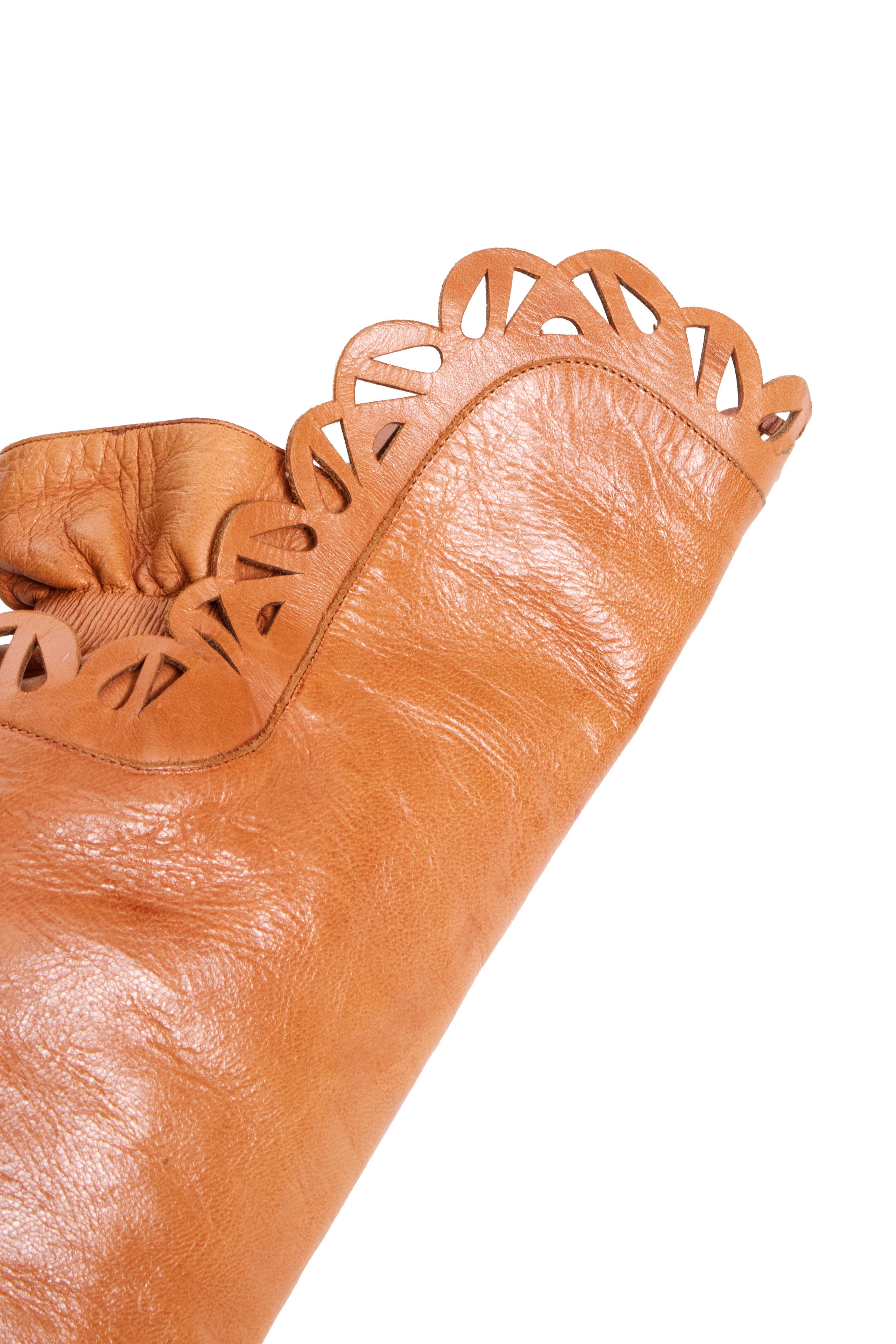 Chloé - Bottes à découpes sur le genou en cuir FW 2008 Made in Italy en vente 4