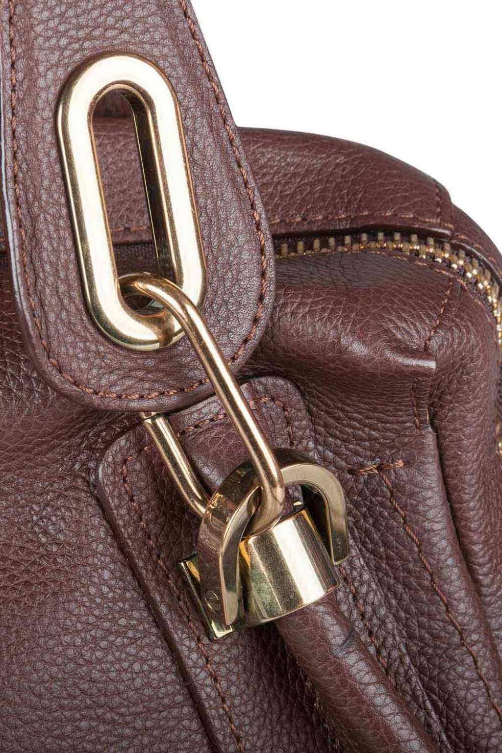 Chloe Dark Brown Leather Small Paraty Shoulder Bag In Good Condition In Dubai, Al Qouz 2