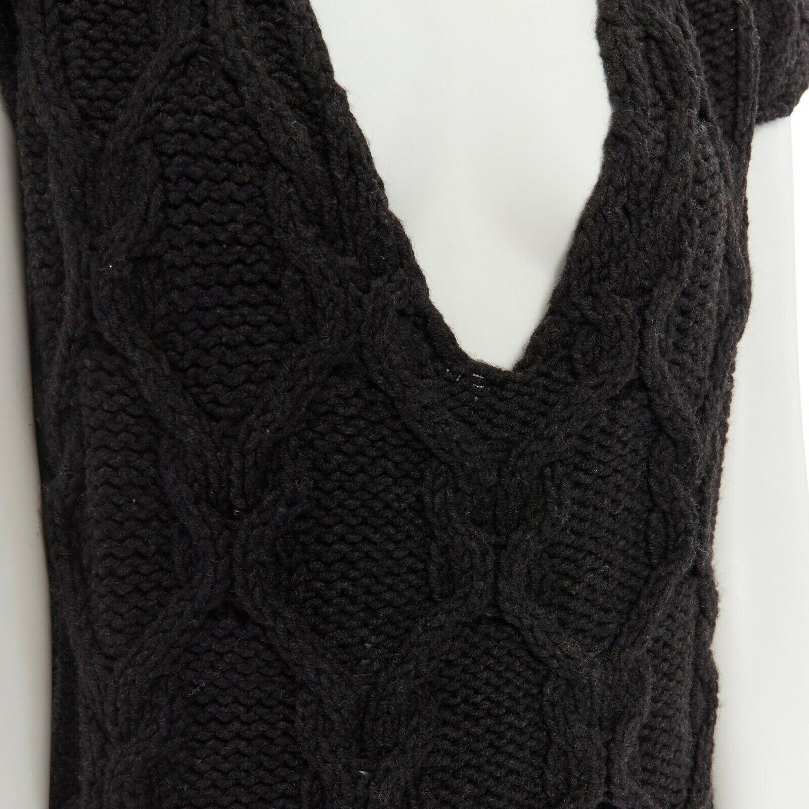 Women's CHLOE dark grey merino wool yack blend V-neck grid chunky knit vest sweater S