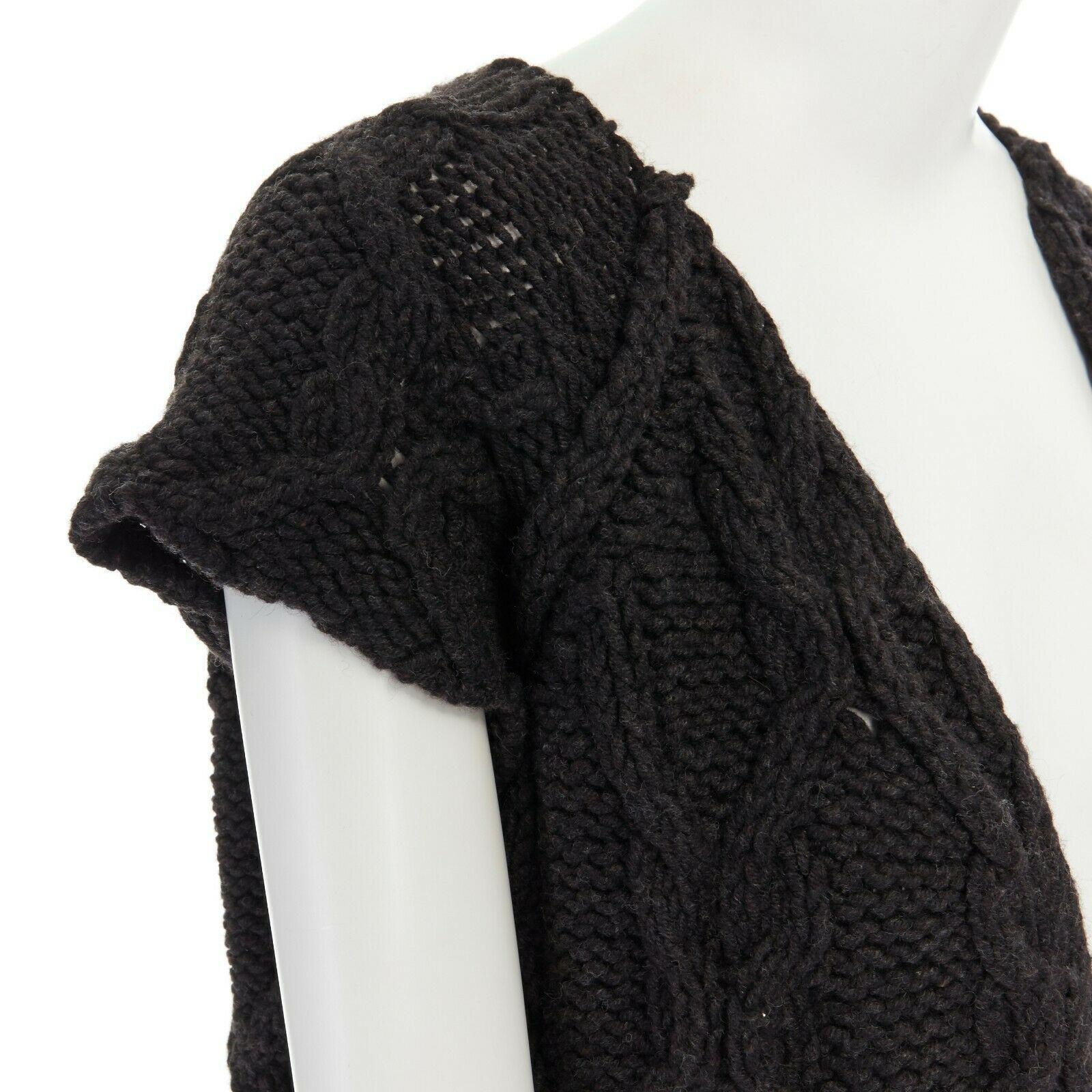 CHLOE dark grey merino wool yack blend V-neck grid chunky knit vest sweater S 1
