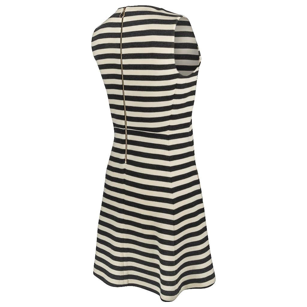Chloe Dress Striped Charcoal and Vanilla A-Line Modern 38 / 4  In Excellent Condition For Sale In Miami, FL