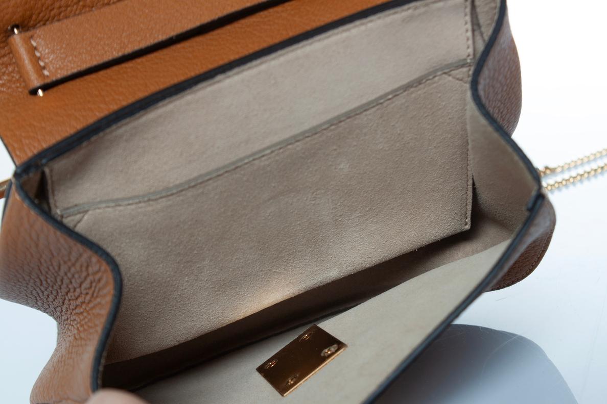 Chloe, drew camel leather bag For Sale 3